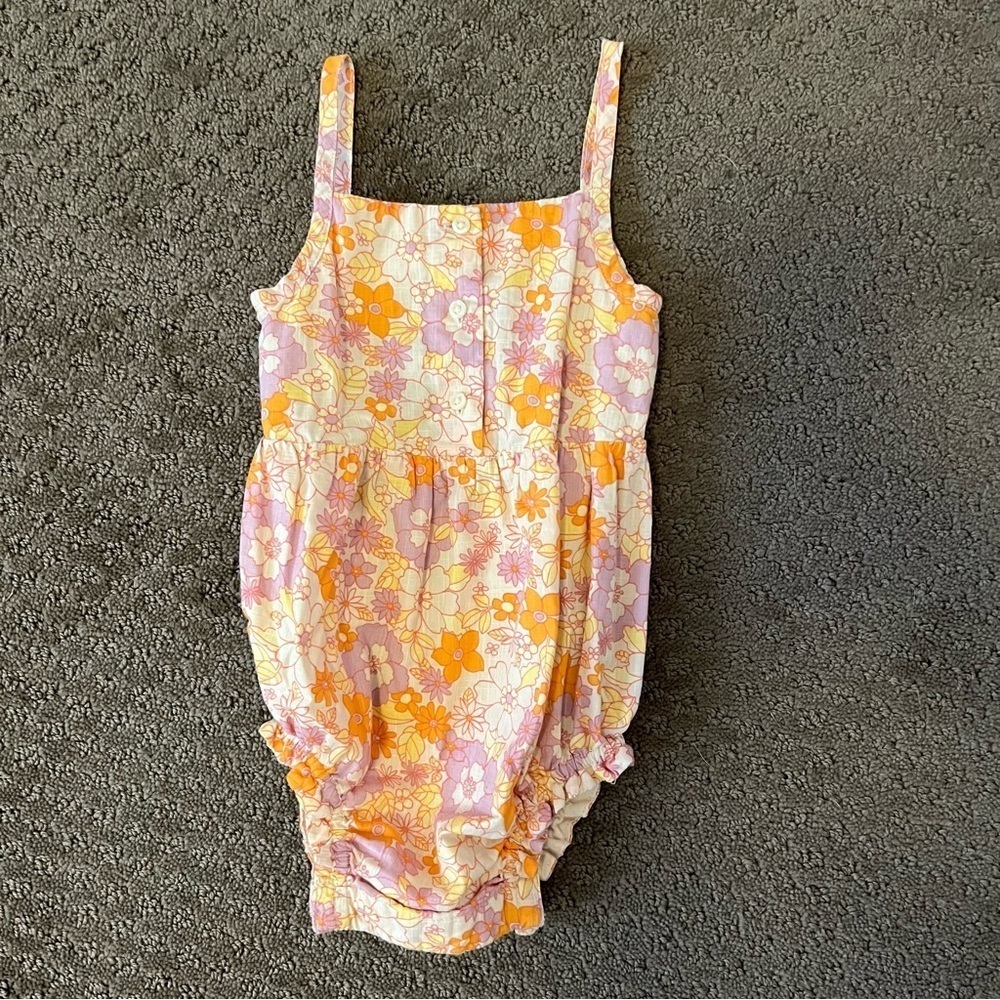GAP Baby Floral Romper in Pink and Cream